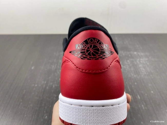 Air Retro 1 Bred Jordan 705329-001 Low 0716